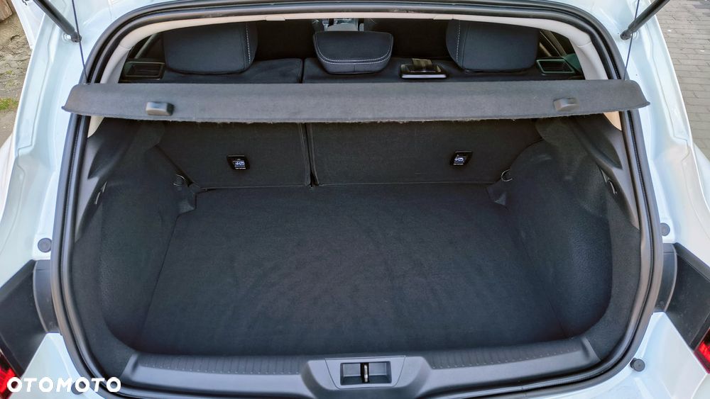 Renault Megane 1.3 TCe FAP Limited - 12