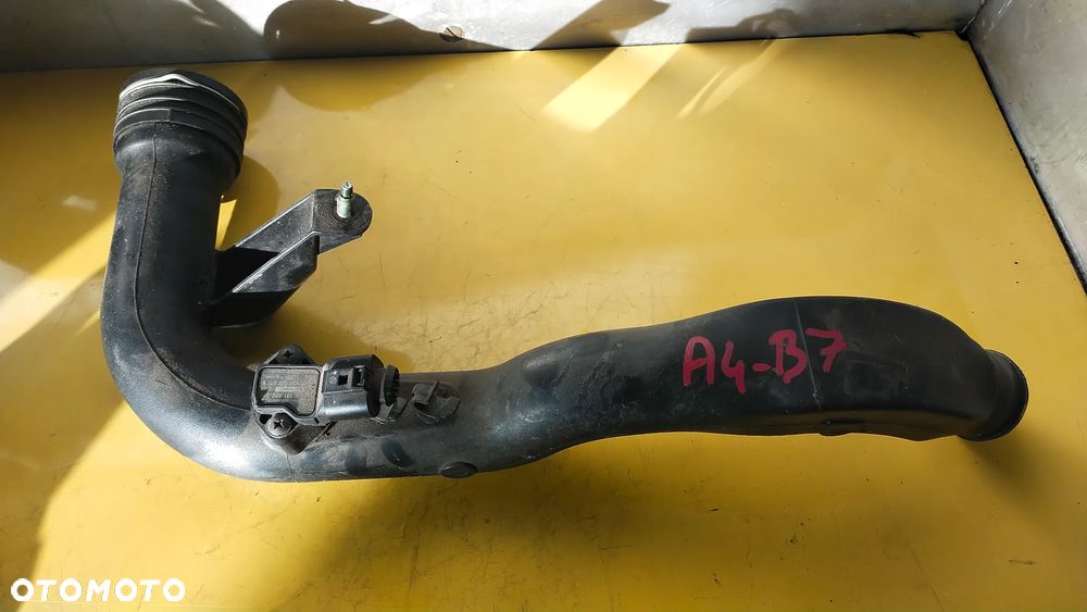 WĄŻ RURA POWIETRZA VW AUDI SEAT SKODA 3B0145762 - 1