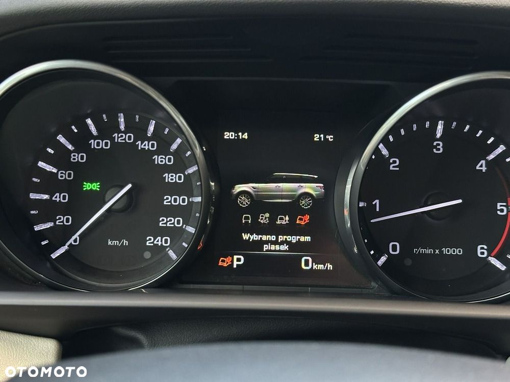 Land Rover Range Rover Sport - 35