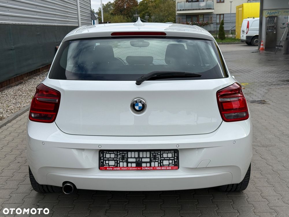 BMW Seria 1 116i Sport Line - 12