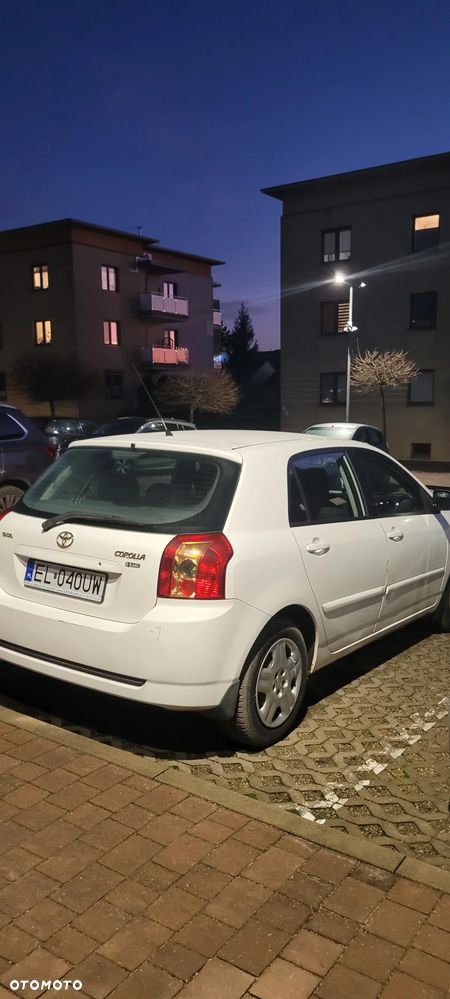 Toyota Corolla 1.4 VVT-i Terra Polaris - 3