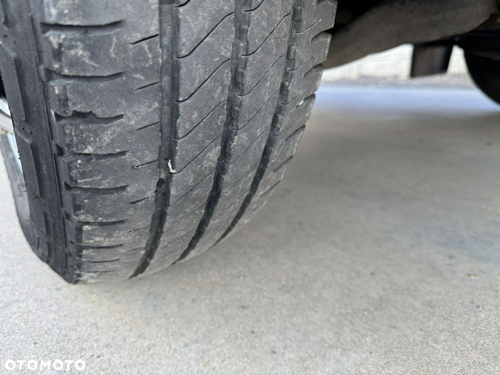 Mercedes-Benz Sprinter - 17