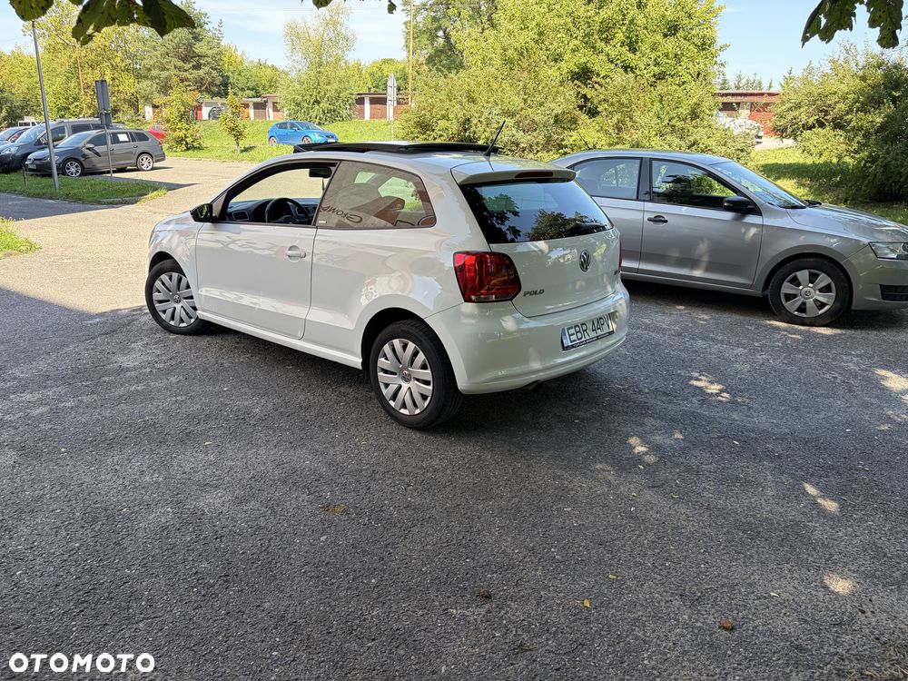 Volkswagen Polo - 4