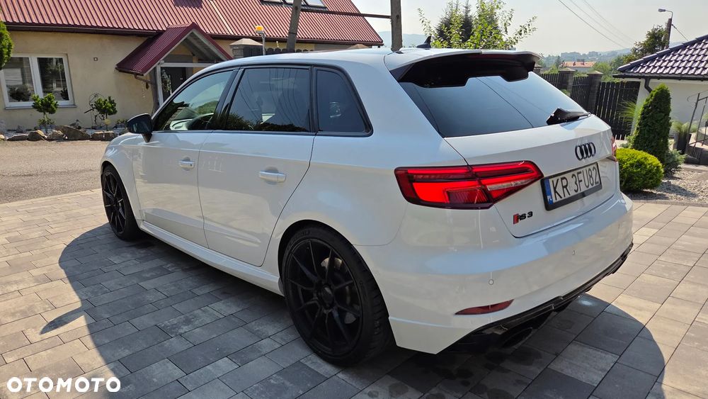 Audi RS3 Sportback 2.5 TFSI Quattro S tronic - 4