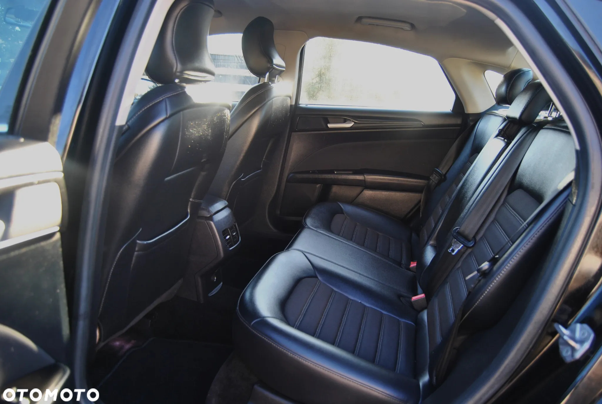 Ford Fusion 2.0 EcoBoost Titanium - 6