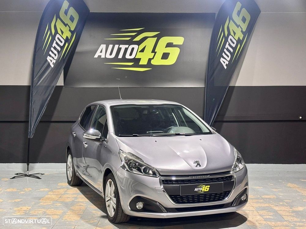 Peugeot 208 PureTech 75 Allure - 1