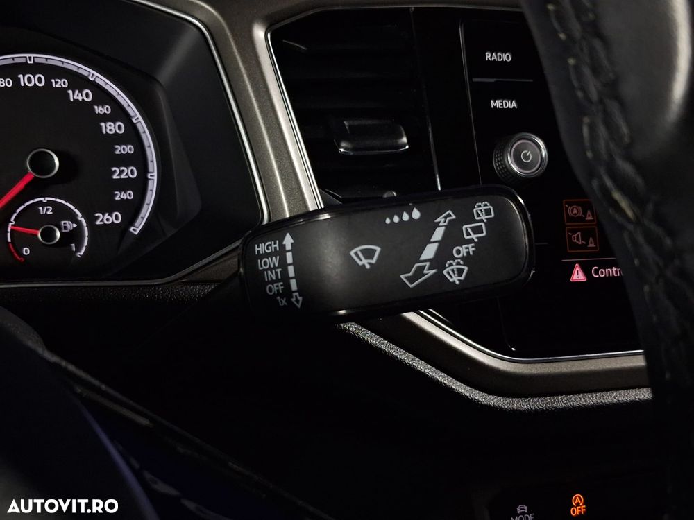 Volkswagen T-Roc 2.0 TDI DSG Design - 17