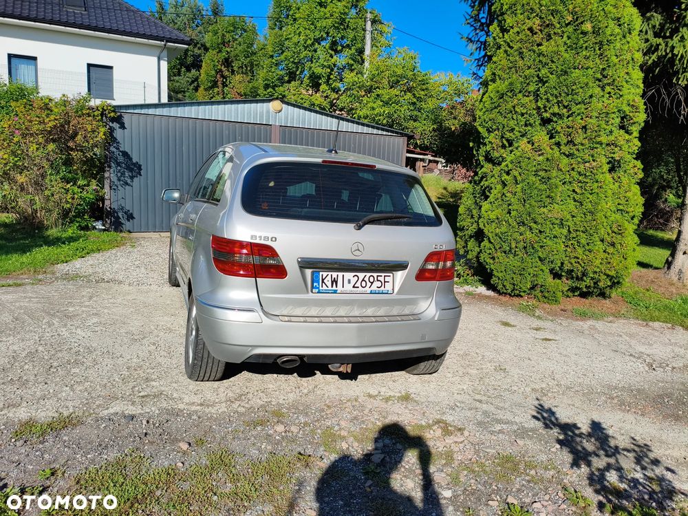 Mercedes-Benz Klasa B 180 CDI - 4