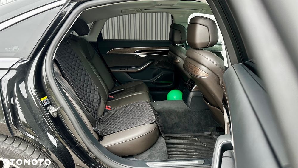 Audi A8 L 55 TFSI mHEV Quattro Tiptr - 37