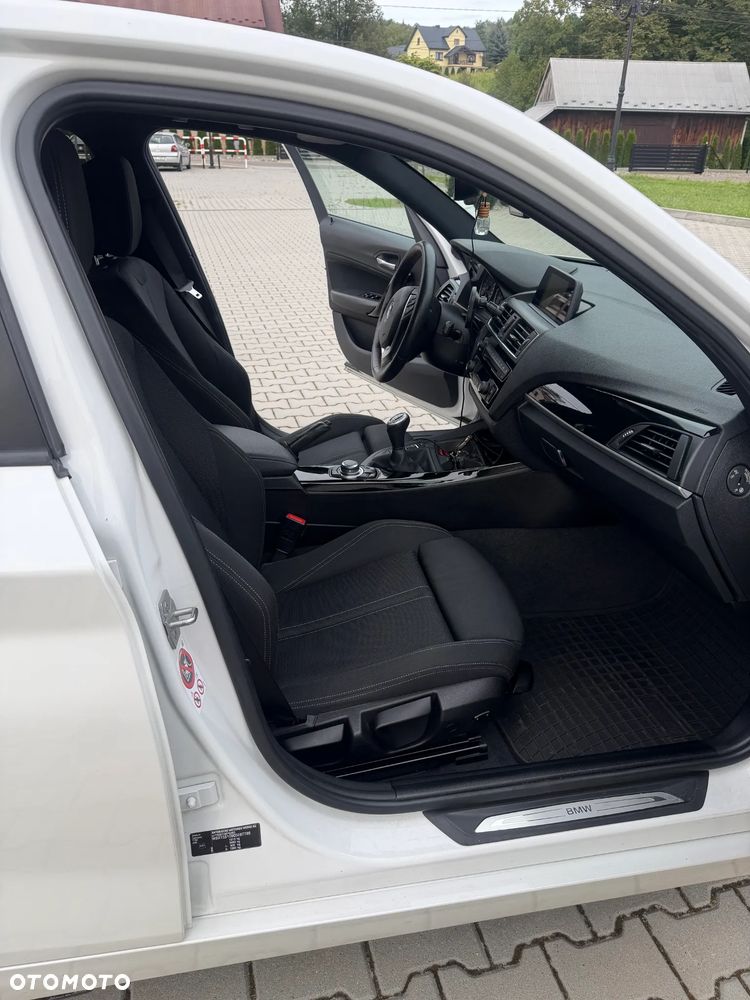 BMW Seria 1 118d Sport Line - 15