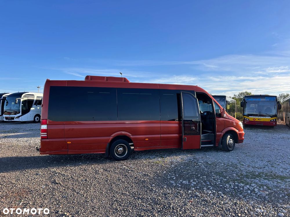 Mercedes-Benz Sprinter 519 - 3