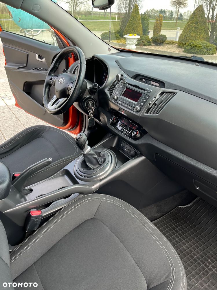 Kia Sportage 1.7 CRDI Business Line M 2WD - 12