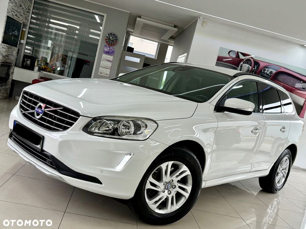 Volvo XC 60 D3 Drive-E R-Design Momentum - 20