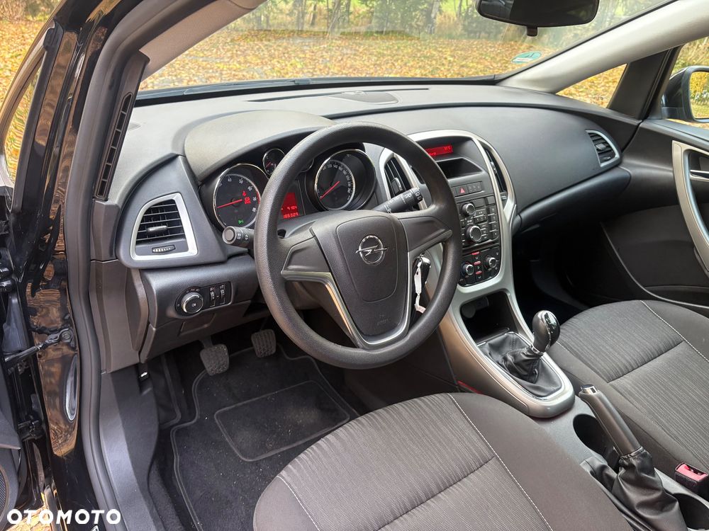 Opel Astra 1.6 Active - 34