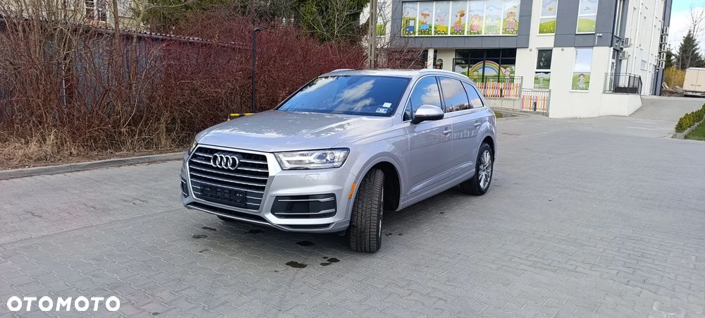 Audi Q7 - 2