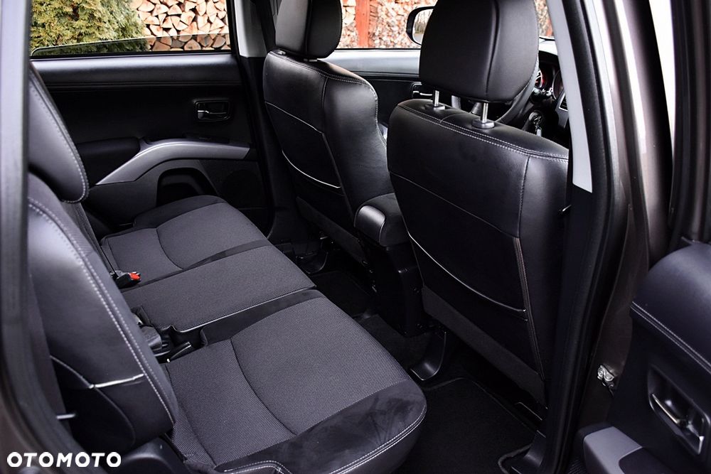 Mitsubishi Outlander 2.2 DI-D ClearTec 2WD Edition - 35