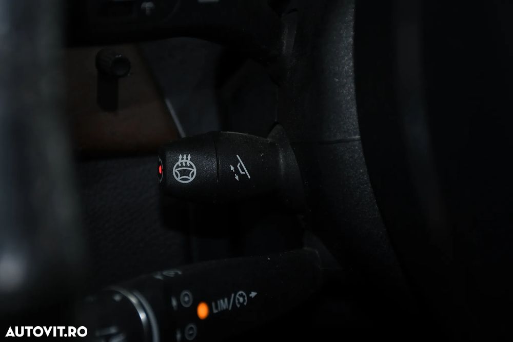 Mercedes-Benz GL - 28