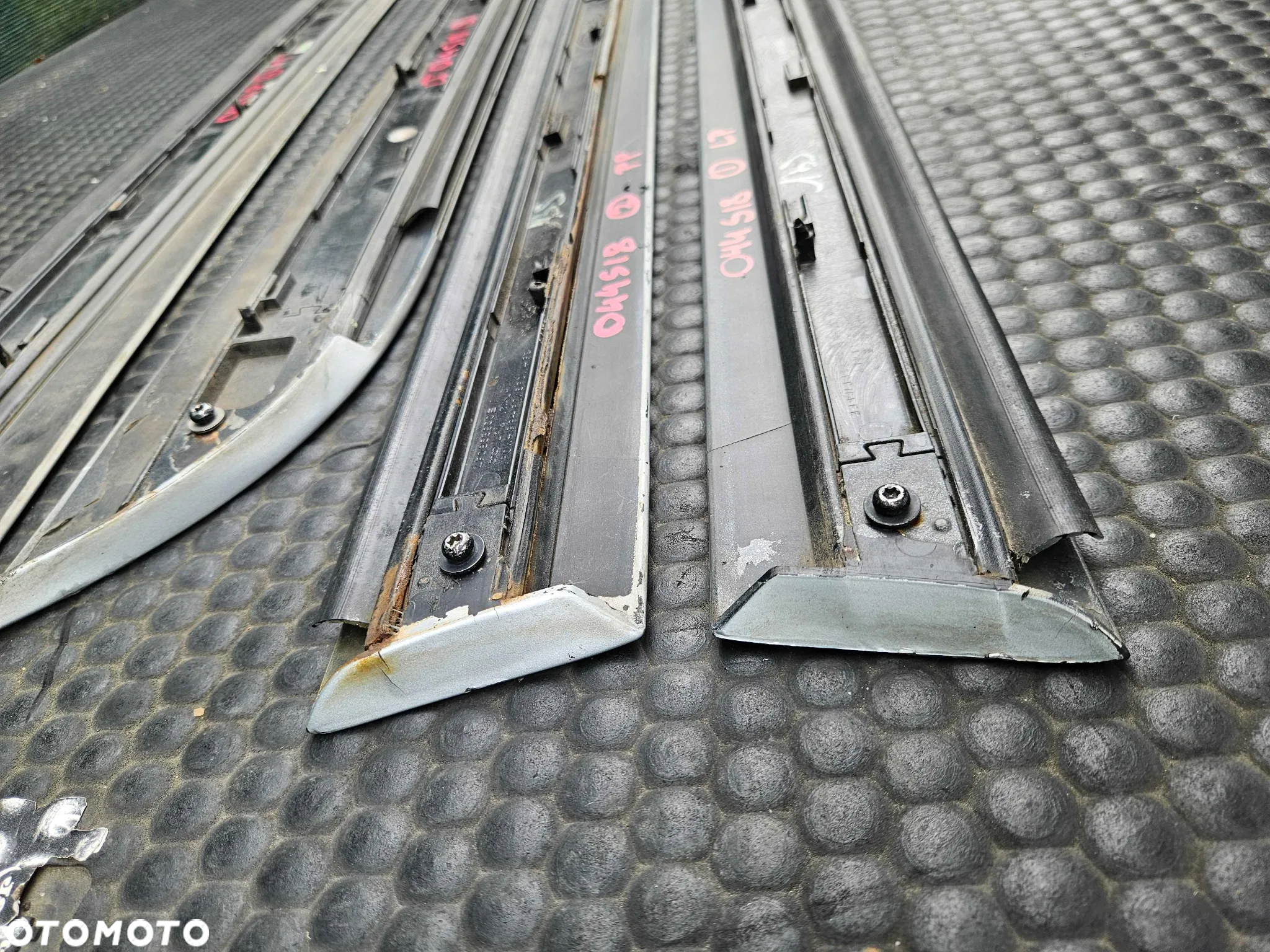 Listwa Listwy Drzwi Srebrne LY7W Dolne Komplet Audi A6 C6 Sedan Kombi Oryginalne - 23