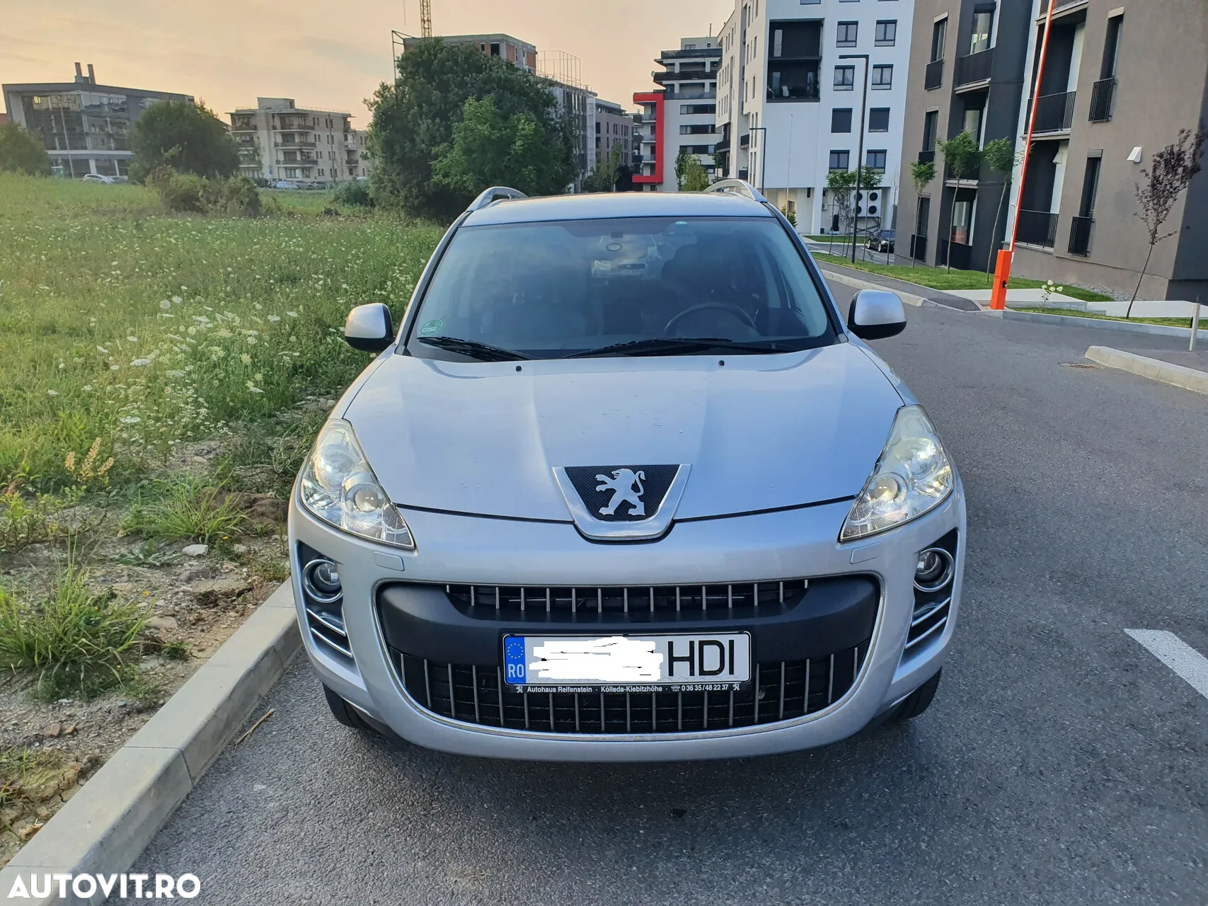 Peugeot 4007 HDI FAP 7-Sitzer Platinum - 11