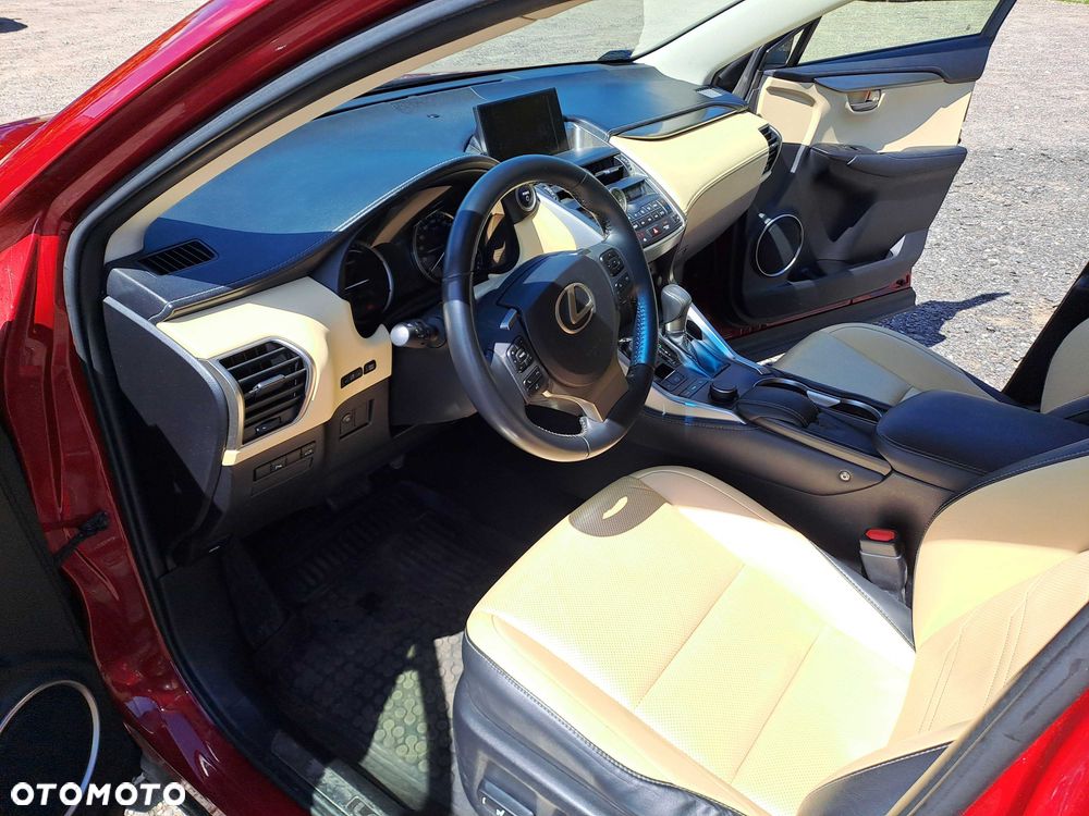Lexus NX - 7
