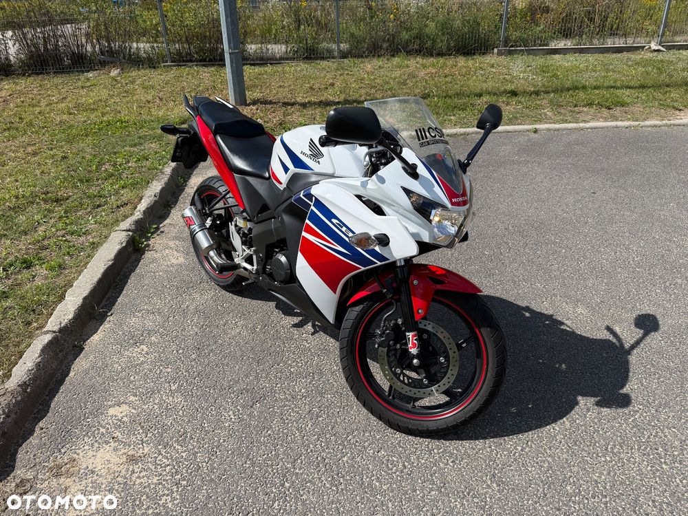 Honda CBR - 4