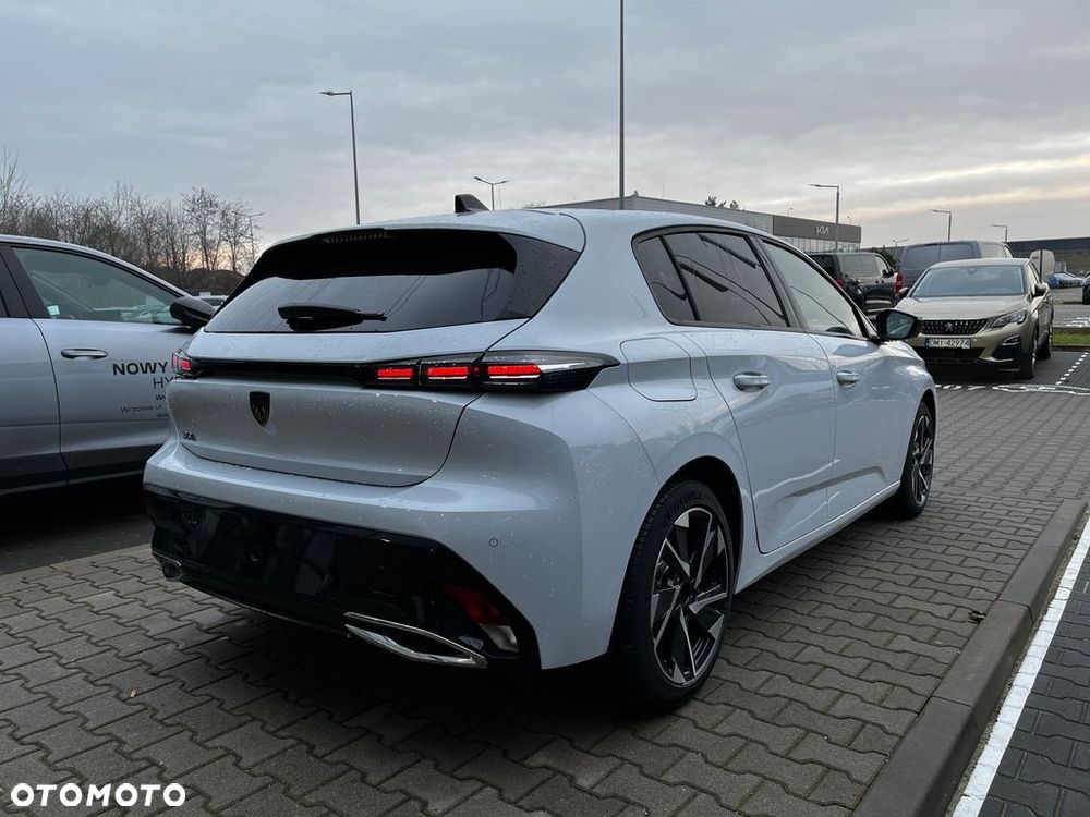 Peugeot 308 - 5
