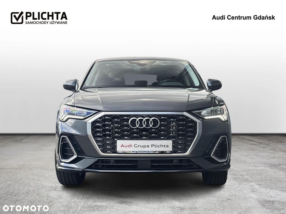 Audi Q3 Sportback - 8