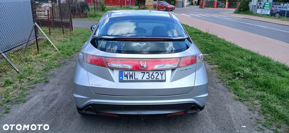 Honda Civic 1.8 Sport - 8