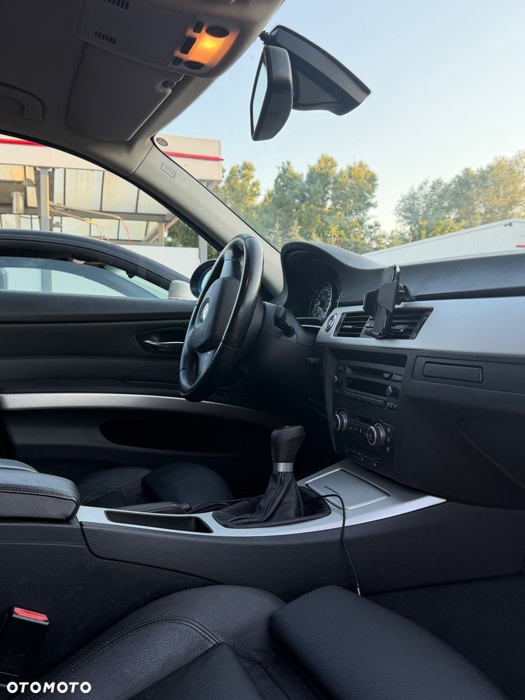 BMW Seria 3 - 12