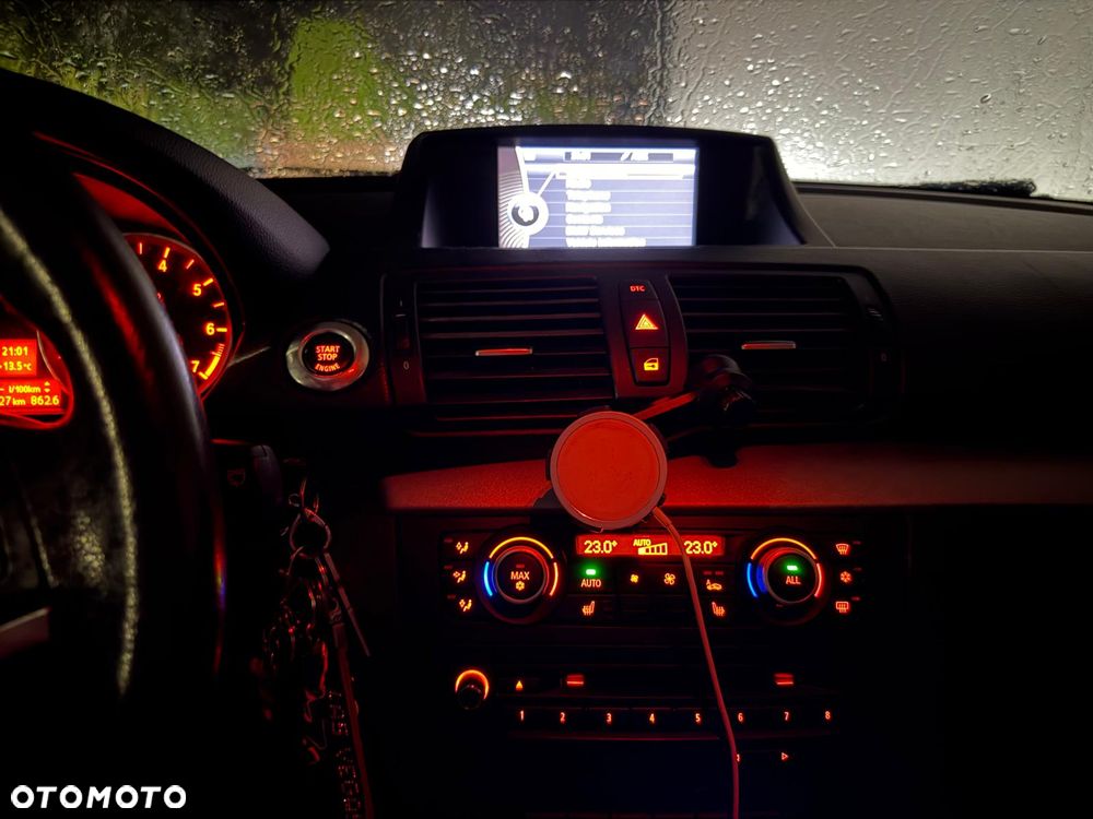 BMW Seria 1 116i - 8