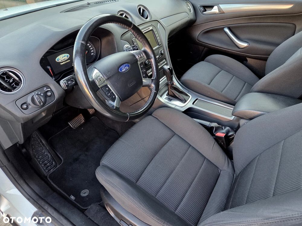 Ford Mondeo - 13