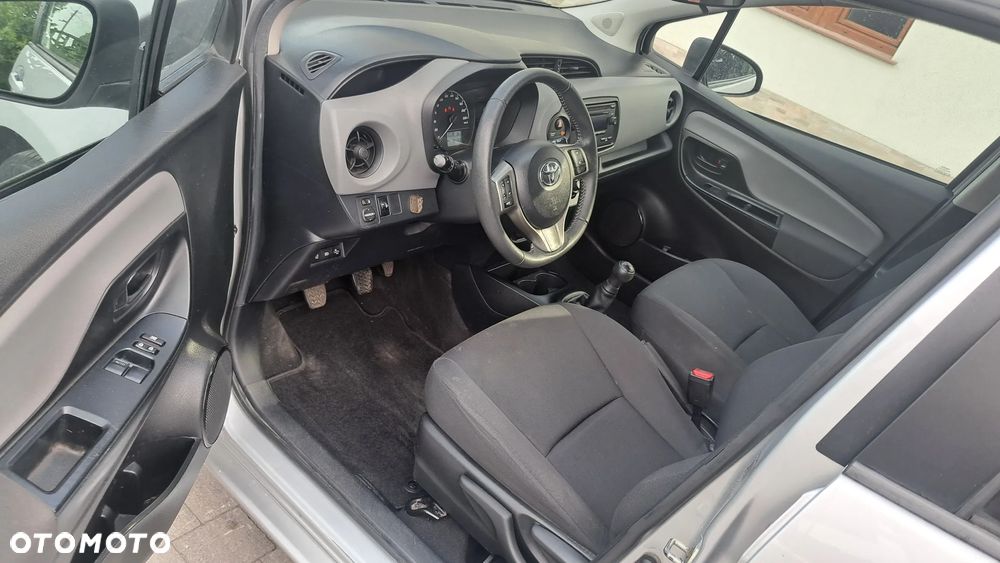 Toyota Yaris 1.0 Active - 12