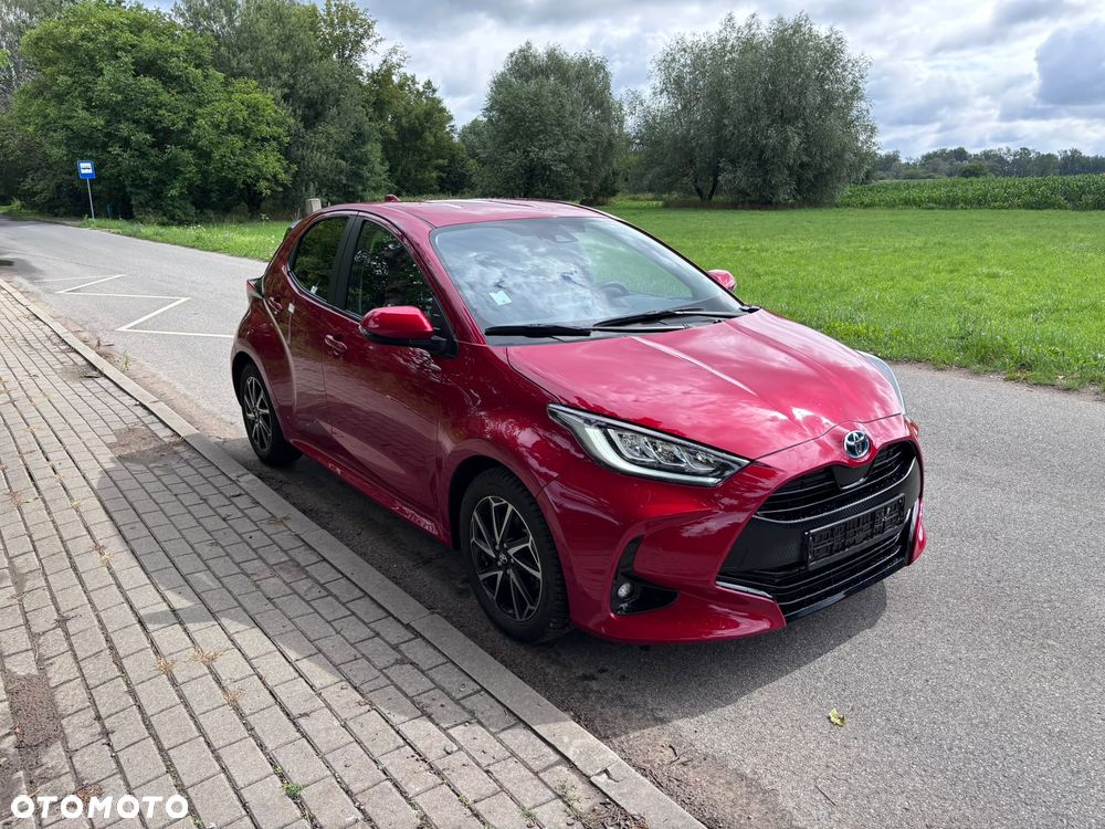 Toyota Yaris 1.5 VVT-i Elegant - 3