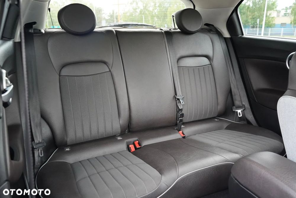 Fiat 500X 1.4 Multiair DCT 4x2 S&S Business Line - 24