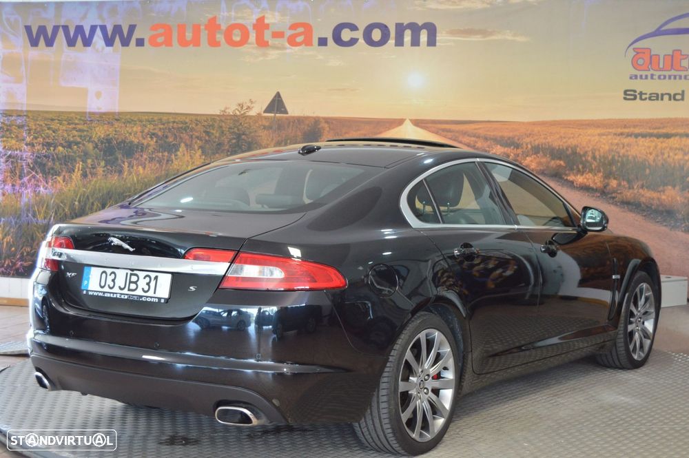 Jaguar XF 3.0 D V6 S Premium Luxury - 3