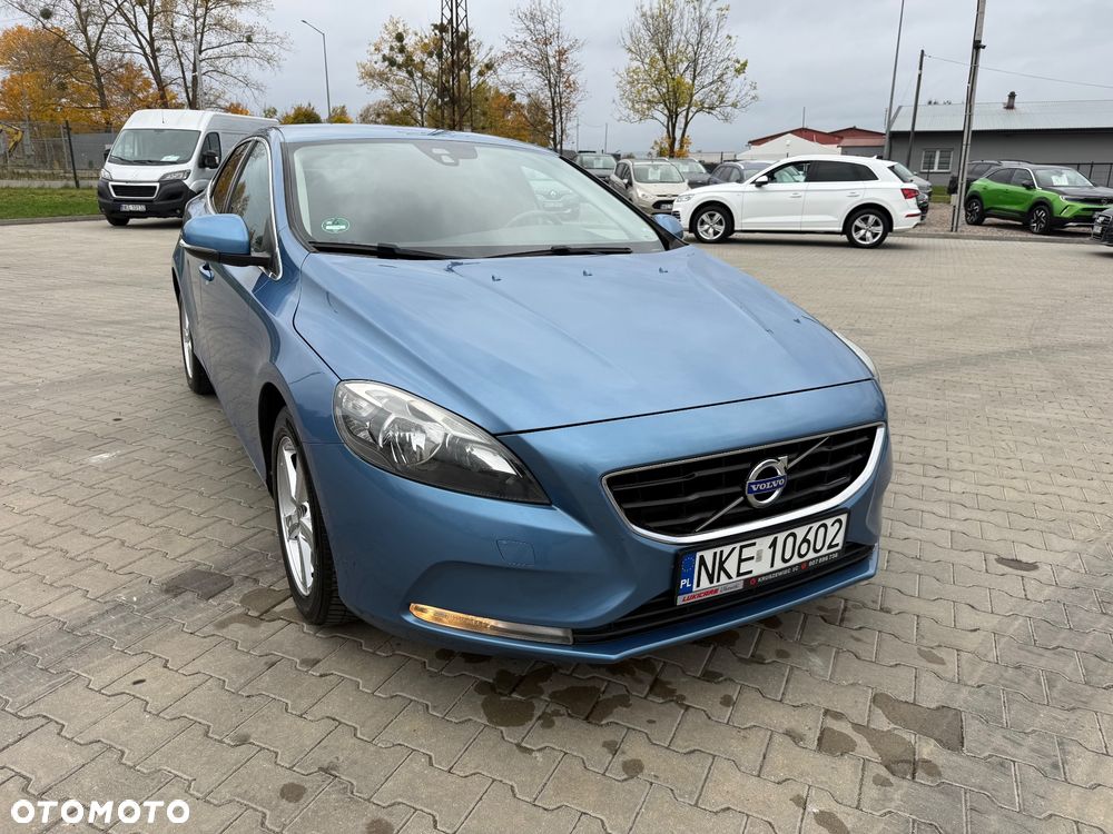 Volvo V40 D2 Momentum - 13