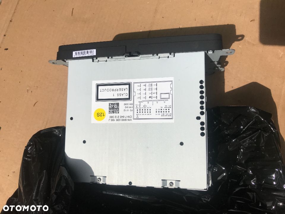 RADIO VW GOLF VI PASSAT 5M0035186J - 2