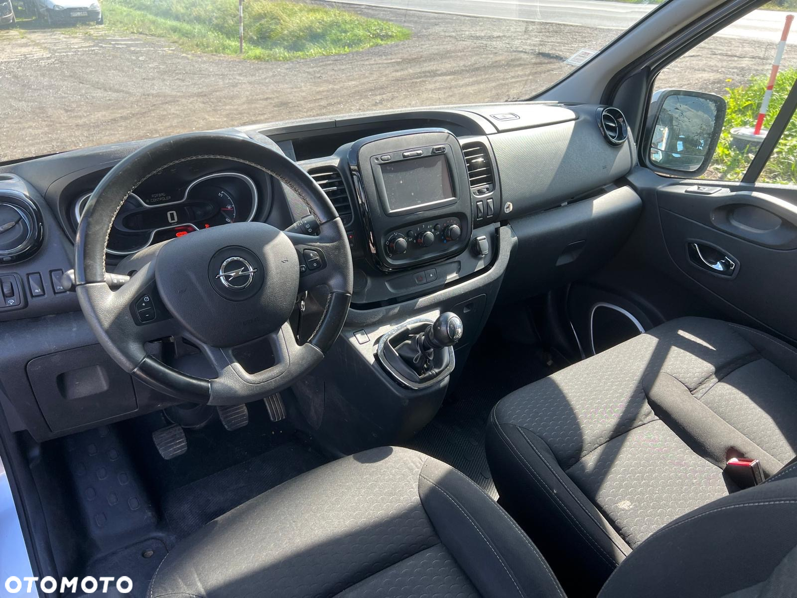 Opel Vivaro 1.6 D L2H1 S&S Life - 10