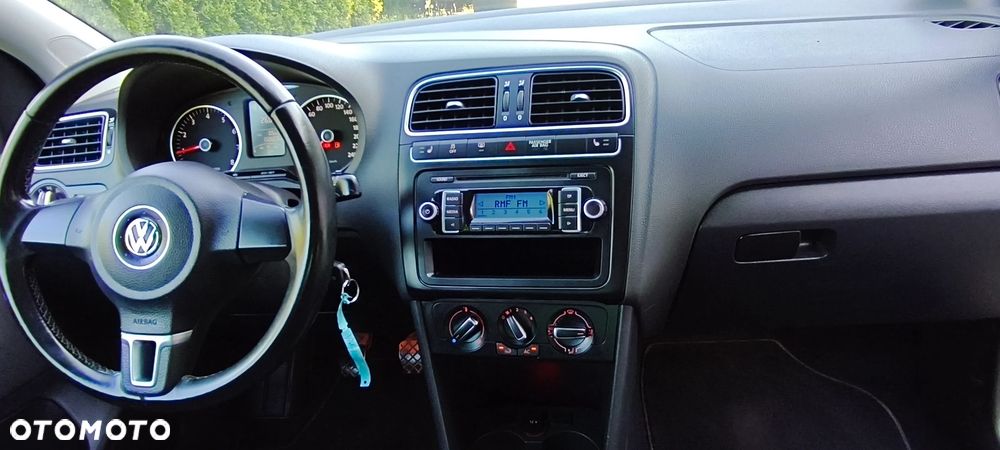 Volkswagen Polo - 36