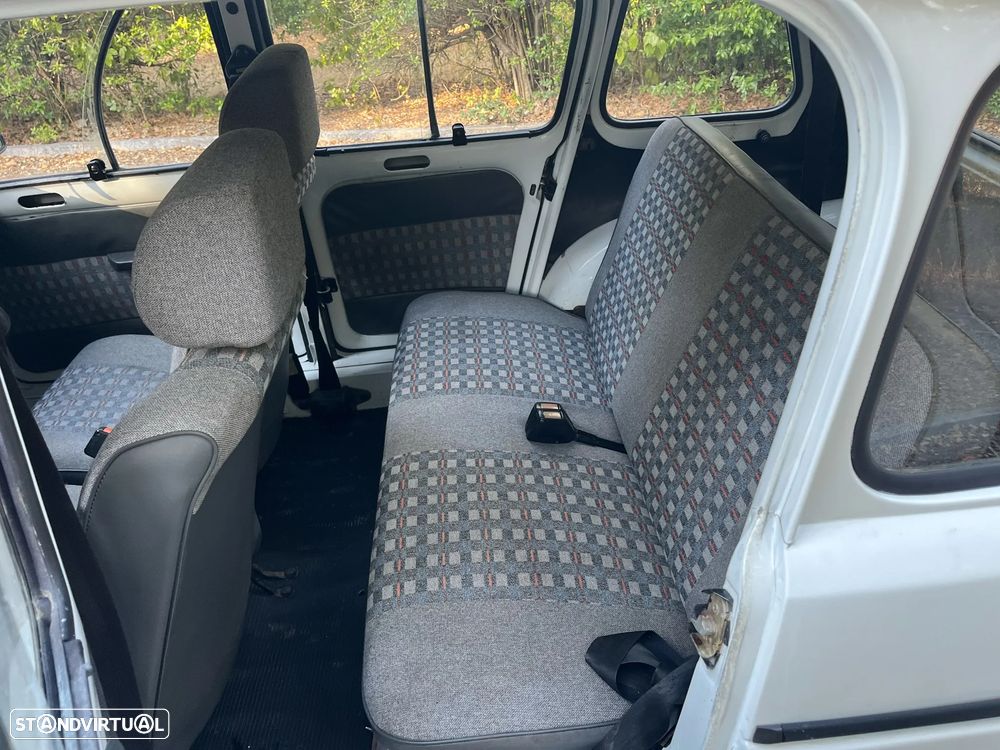 Renault 4 1.1 GTL - 17