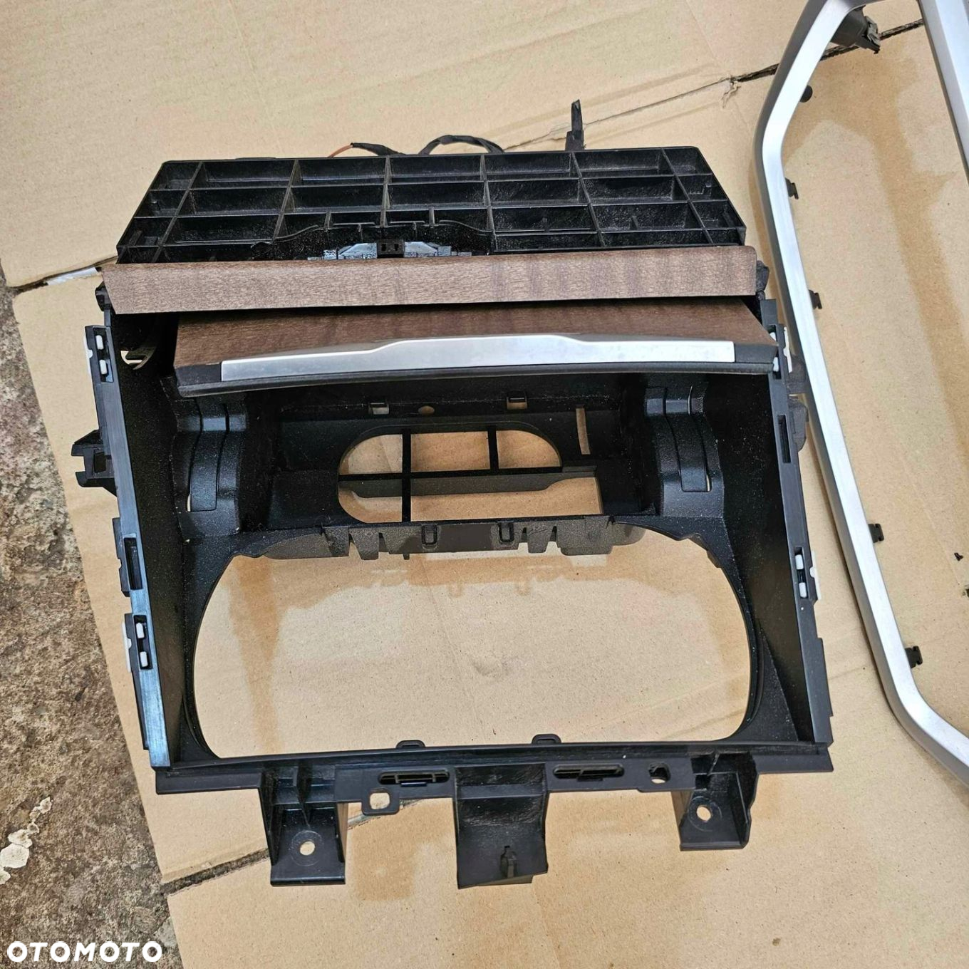 BMW 3 G20 G21 LISTWA OZDOBNA DEKOR DESKI PANEL ŚRODKOWY NAWIEW SCHOWEK - 7