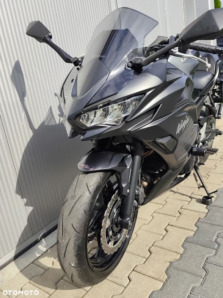 Kawasaki Ninja - 9