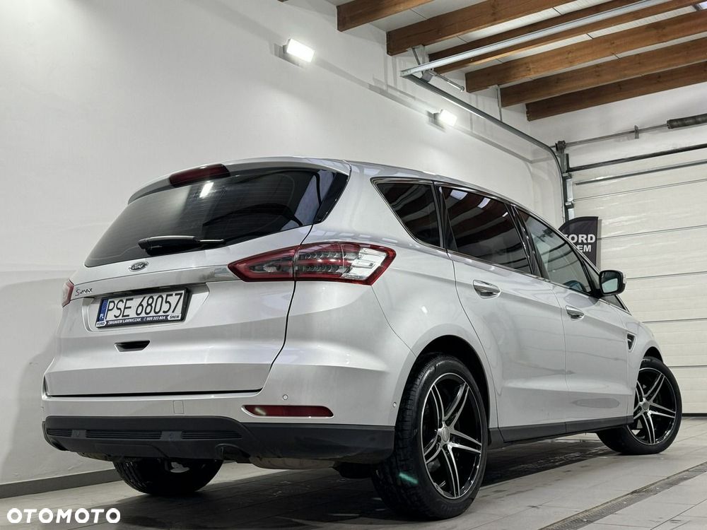 Ford S-Max 2.0 TDCi Titanium PowerShift - 6