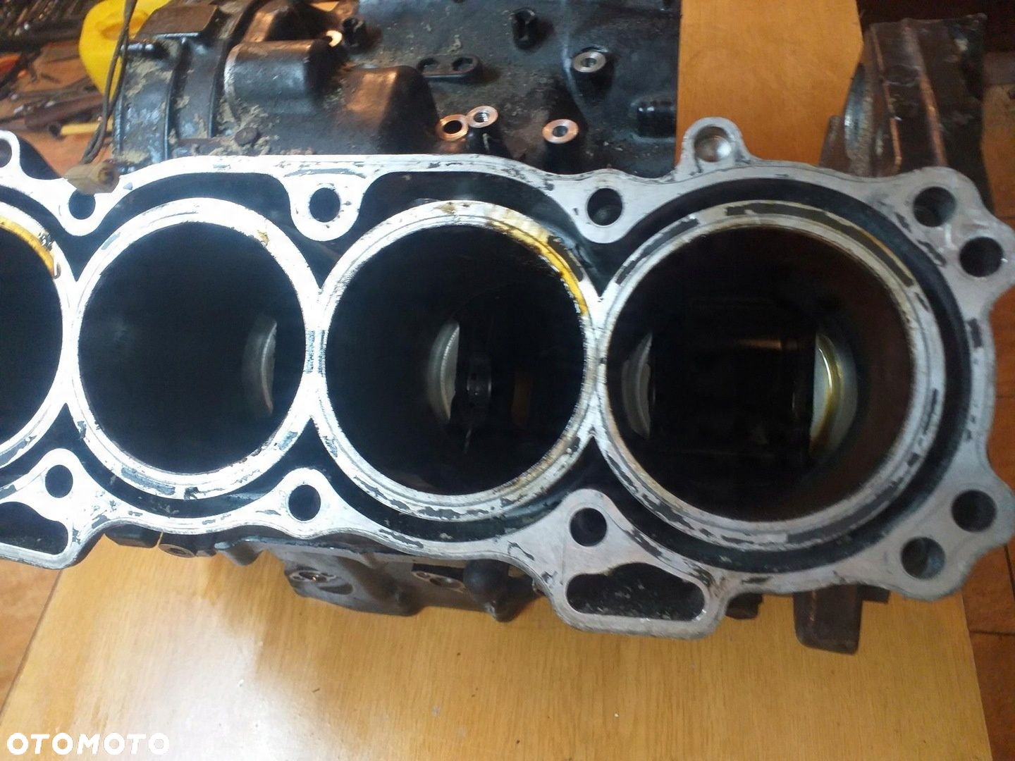 KARTERY BLOK SILNIKA HONDA CBR 1100XX SC35E - 5