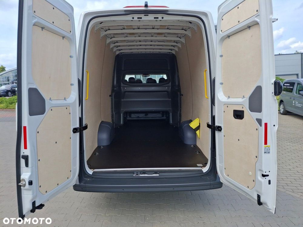 Volkswagen Crafter - 10