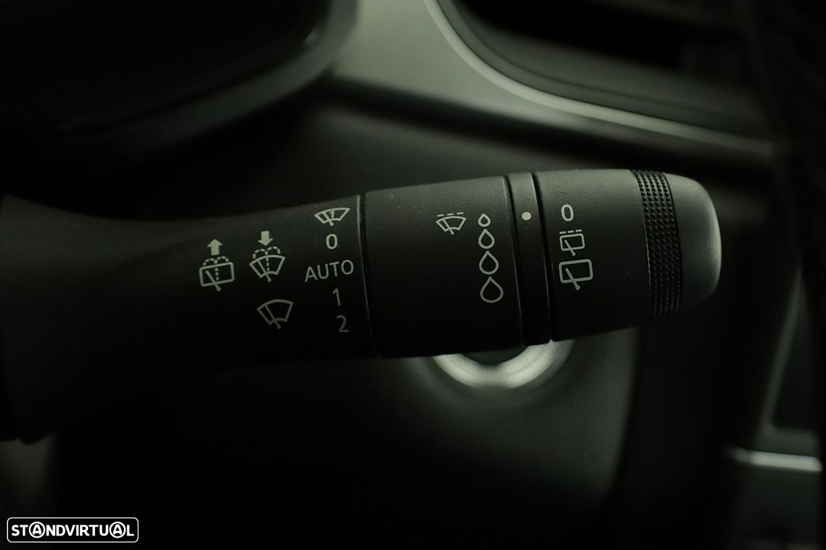 Renault Captur 1.0 TCe Techno Bi-Fuel - 18