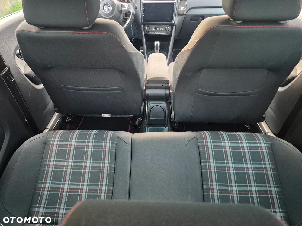 Volkswagen Polo 1.4 DSG GTI - 17