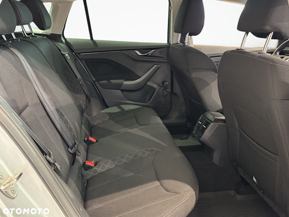 Skoda Scala 1.0 TSI Ambition - 17