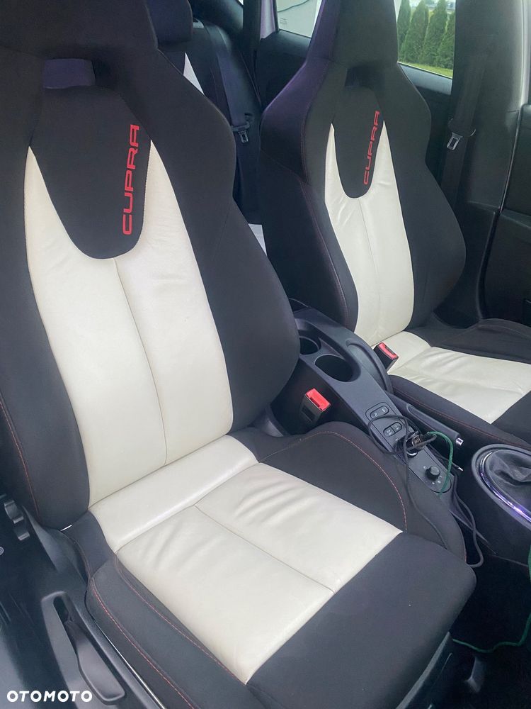 Seat Leon 2.0 TSI Cupra R - 8