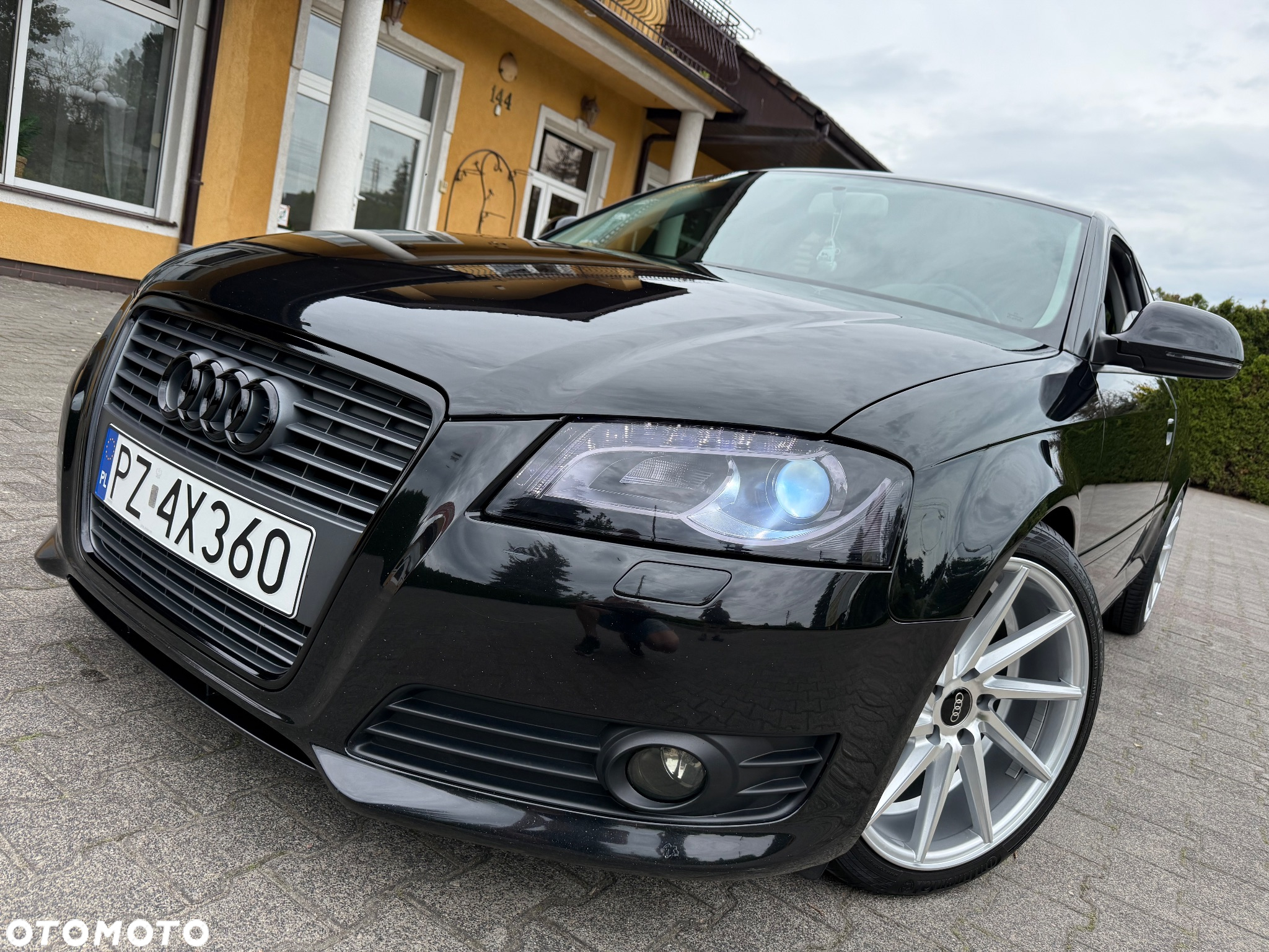 Audi A3 1.4 TFSI Attraction - 2